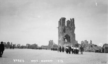 Tourists in Ypres, Whit Monday, 1919. Image from the Imperial War Museum collection. © Jeremy Gordon-Smith